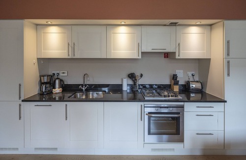 Fort Augustus Apartment | Fabulous apartment in historic ambiente with communal pool direct by Loch Ness