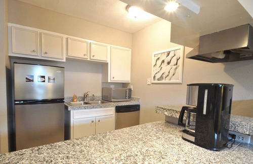 South Lamar Condo | Fabulous Central Austin Condo!