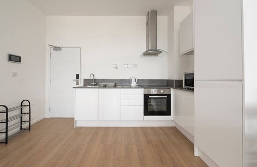 Smethwick Apartment | Fabulous getaway near Birmingham city centre