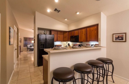 Val Vista Lakes House | Fabulous Gilbert~No Place Like Home, Cozy 2 Bedroom Home/Community Pool Now