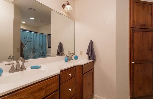 Val Vista Lakes House | Fabulous Gilbert~No Place Like Home, Cozy 2 Bedroom Home/Community Pool Now