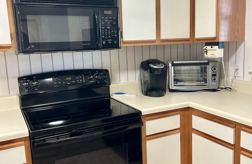 North Carolina Coast Condo | Fabulous location for beach or boating