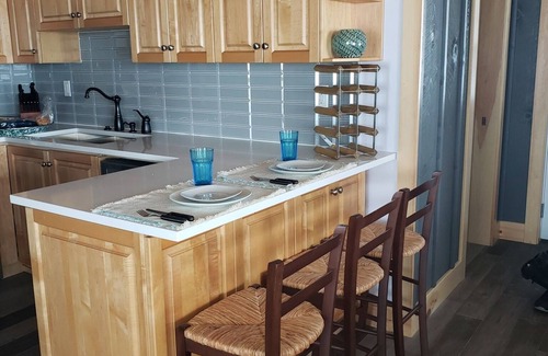 Britt Cottage | Fabulous New Georgian Bay Cottage on the water!