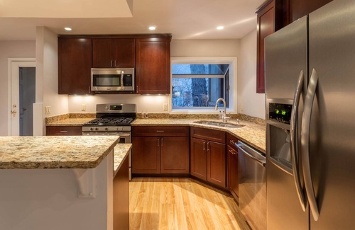 Aspen House | FABULOUS REMODEL COMPLETE JUNE 2022- 4 Bedroom Aspen Townhouse In Downtown