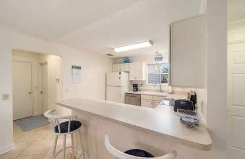 Duval House | Fabulous Rental close to restaurants, shopping, and activities!