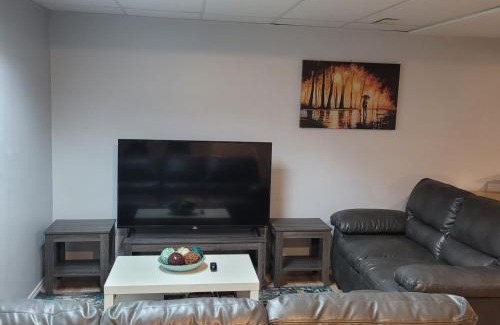 Northeast Edmonton House | Fabulous Room