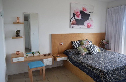 Roches Noires Apartment | Fabulous Sew View Apartment