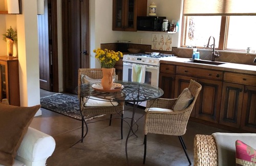 West Sedona Cottage | Fabulous Studio Casita In West Sedona. Sleeps 2