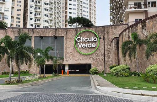 Manggahan Apartment | Fabulous View Circulo Verde, Manila QC