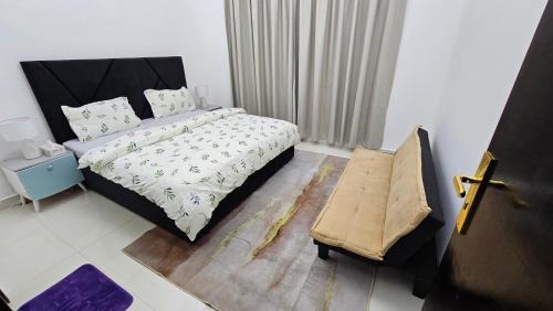 Mirdif House | Fabulous Villa Rooms near Airport