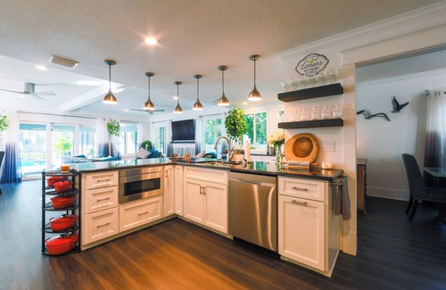 DeLand House | Fabulously Appointed fully gated Home, with pool, hot tub & fire pits.