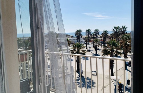 Saint-Pierre-la-Mer Apartment | Face a le Mer Fleury