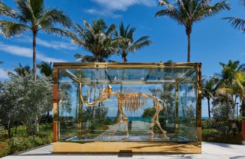 Mid Beach Hotel | Faena Hotel Miami Beach