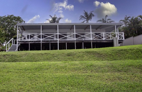 Daleys Point House | 'Fair View on Daleys' by Accom Holidays