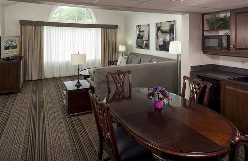 St. Johnsbury Center Hotel | Fairbanks Inn