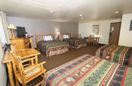 Ponderay Hotel | Fairbridge Inn & Suites Sandpoint