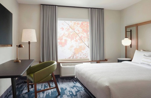 Chilliwack Proper Village West Hotel | Fairfield by Marriott Inn & Suites Chilliwack