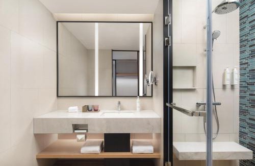 Downtown Hangzhou Hotel | Fairfield by Marriott Hangzhou Wulin Square, China