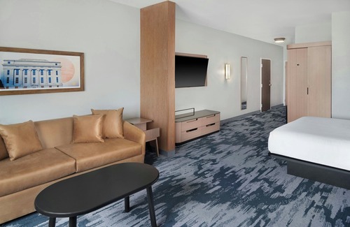 Platte County Hotel | Fairfield by Marriott Inn & Suites Columbus