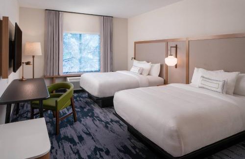 Northwest Pensacola Hotel | Fairfield by Marriott Inn & Suites Pensacola Pine Forest