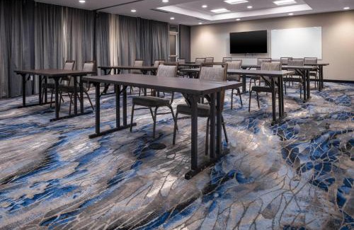 Irving Hotel | Fairfield by Marriott Inn & Suites Dallas DFW Airport North, Irving