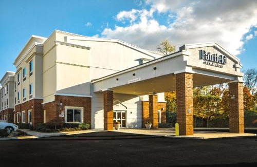 Medford Hotel | Fairfield by Marriott Medford Long Island
