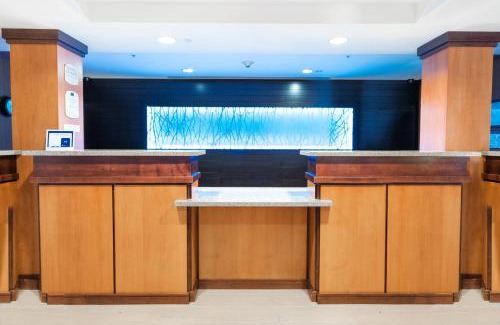 Medford Hotel | Fairfield by Marriott Medford Long Island