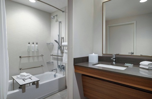 Rohrerstown Hotel | Fairfield By Marriott Inn & Suites Lancaster