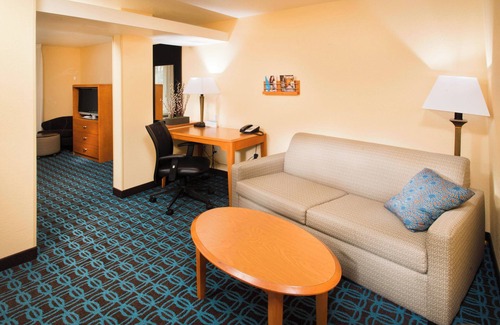 Heyburn Hotel | Fairfield Inn and Suites by Marriott Burley