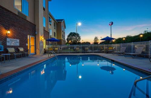 Mooresville Hotel | Fairfield Inn Charlotte Mooresville Lake Norman