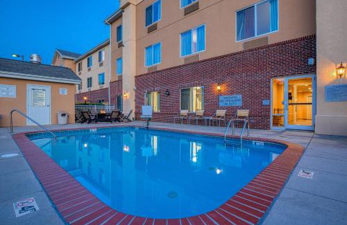 Mooresville Hotel | Fairfield Inn Charlotte Mooresville Lake Norman