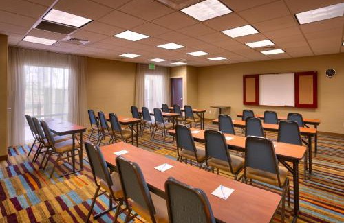 Nampa Hotel | Fairfield Inn & Suites Boise Nampa