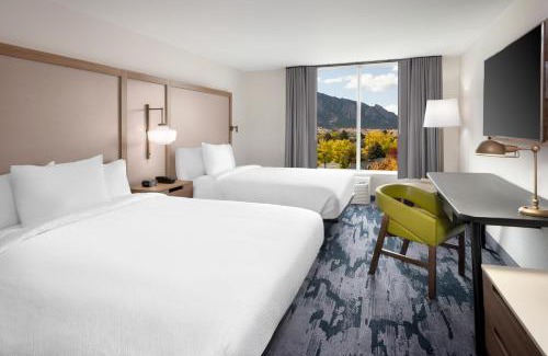Keewayden Hotel | Fairfield Inn & Suites Boulder