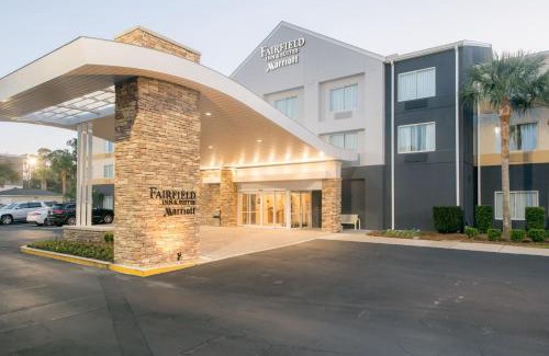 Brunswick Hotel | Fairfield Inn Suites Brunswick