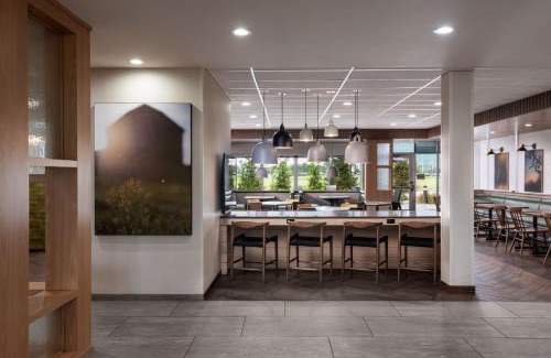 Brooklyn Hotel | Fairfield Inn & Suites by Marriott Cleveland Tiedeman Road