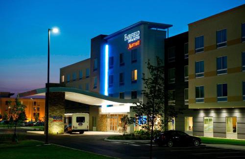 Columbus Hotel | Fairfield Inn & Suites by Marriott Columbus Airport