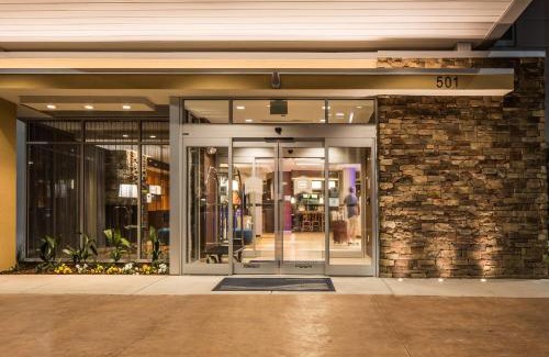 Florence Hotel | Fairfield Inn & Suites by Marriott Florence I-20