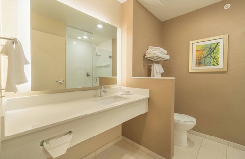 Gaylord Hotel | Fairfield Inn & Suites by Marriott Gaylord