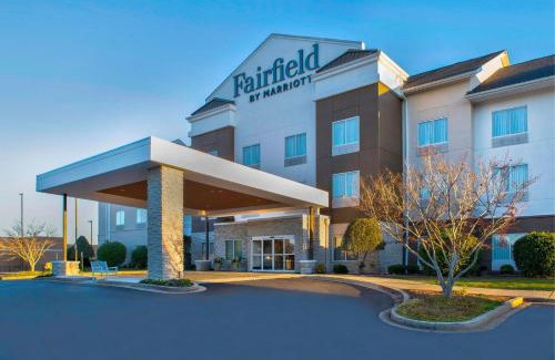 Greenwood Hotel | Fairfield Inn & Suites by Marriott Greenwood