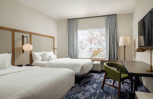 Salina Hotel | Fairfield Inn & Suites by Marriott Salina