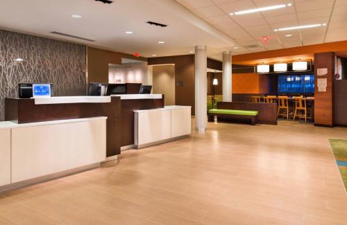 Utica Hotel | Fairfield Inn & Suites by Marriott Utica
