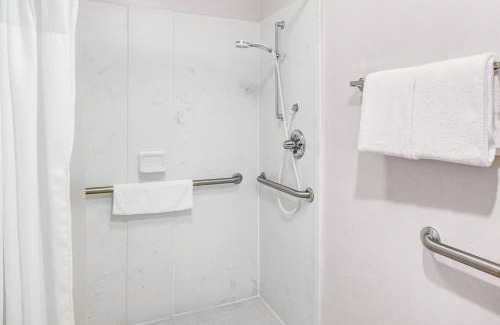 Alpharetta Hotel | Fairfield Inn & Suites by Marriott Atlanta Alpharetta