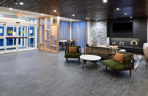 University Place Hotel | Fairfield Inn & Suites by Marriott Charlotte University Research Park