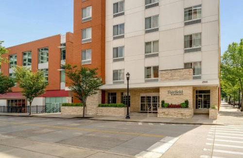Clifton Heights Hotel | Fairfield Inn & Suites by Marriott Cincinnati Uptown/University Area
