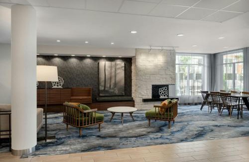 Clifton Heights Hotel | Fairfield Inn & Suites by Marriott Cincinnati Uptown/University Area