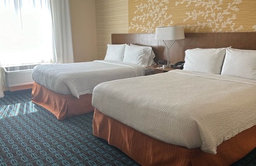 Hollister Hotel | Fairfield Inn & Suites by Marriott Hollister