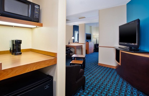Lexington Hotel | Fairfield Inn & Suites by Marriott Lexington North