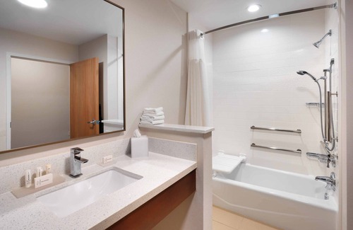 Fulton Hotel | Fairfield Inn & Suites Rockport