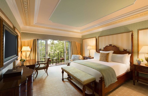 Carmel Valley Hotel | Fairmont Grand Del Mar