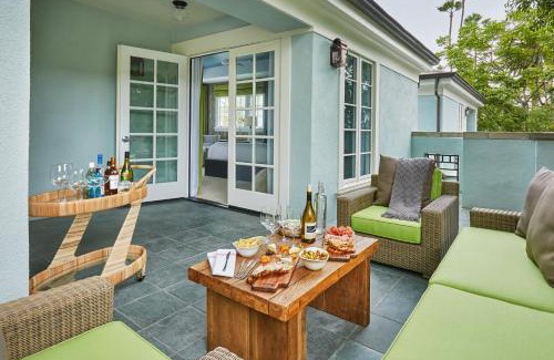 Wilshire Montana Hotel | Fairmont Miramar Hotel & Bungalows